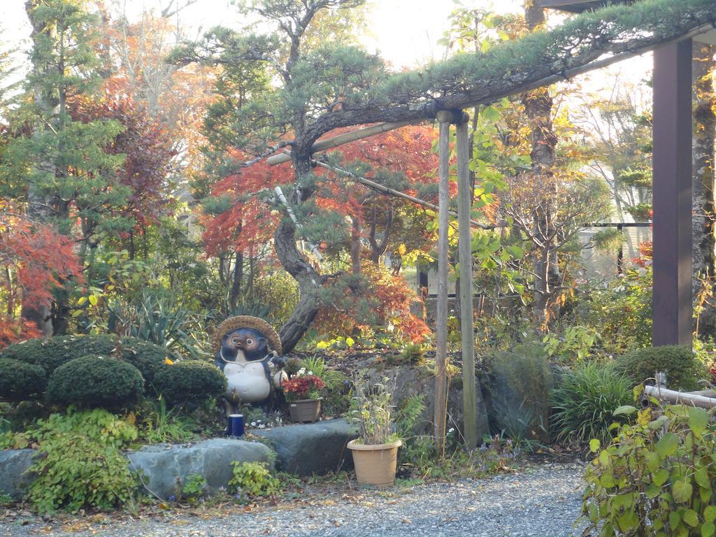 Yamanouchi Guest House Yamanakako Buitenkant foto